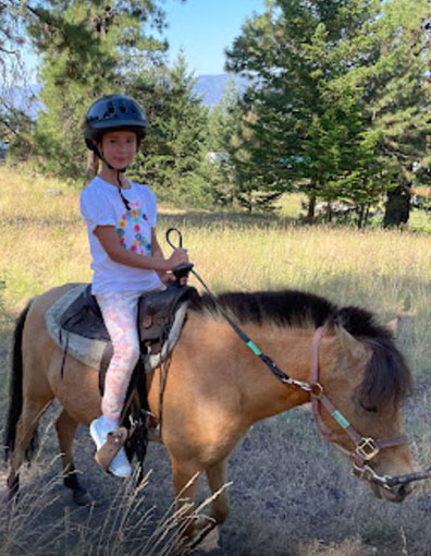 Vanessa - Okanagan Stables horseback riding experience 